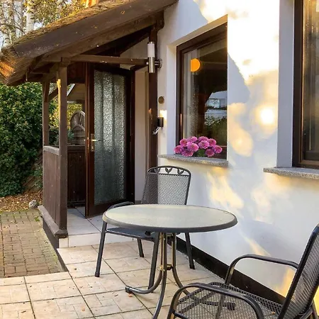 Koje Im Reethus Gartenwohnung *